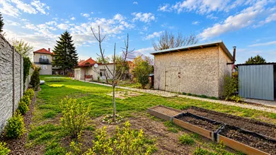Na predaj dom, 184 m², Senec, Letná