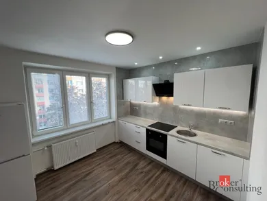 Mieszkania na sprzedaż, 1-pokojowe, Dubnica nad Váhom · €106 990