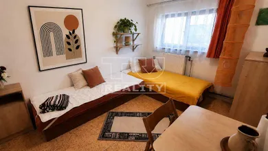 Na prenájom 1-izbový byt, 17 m², Bratislava-Staré Mesto