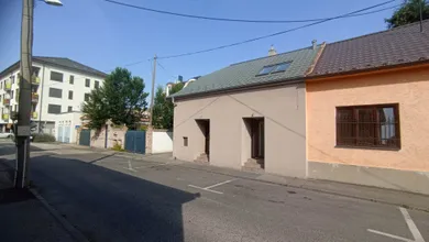 Lokale komercyjne na wynajem, Dunajská Streda · €330