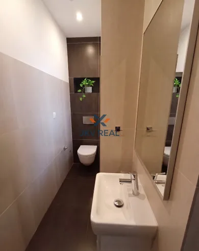 Na prenájom 3-izbový byt, 90 m², Žilina, Bottova
