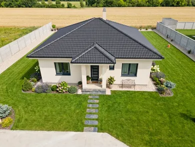 Domy na predaj 4-izbový, Horný Bar · €269 990