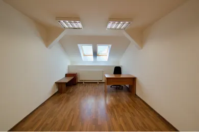 Komerčné priestory na prenájom, Košice-Staré Mesto · €209
