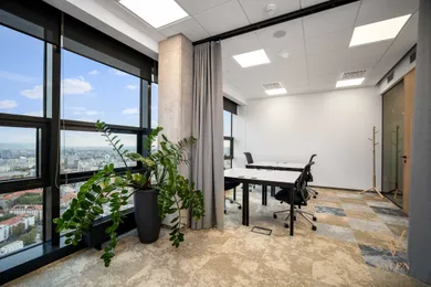Na prenájom objekt, 27 m², Bratislava-Ružinov, Mlynske Nivy