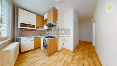 Mieszkania na wynajem, 2-pokojowe, Rimavská Sobota · €475