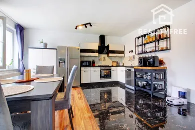 Na predaj dom, 156 m², Šamorín
