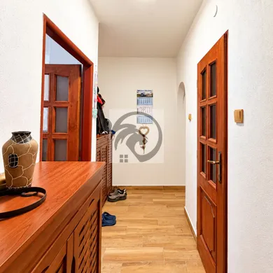 Na predaj 3-izbový byt, 64 m², Vráble, Sídl. Kaška