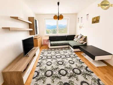 Na predaj 4-izbový byt, 77 m², Liptovský Mikuláš