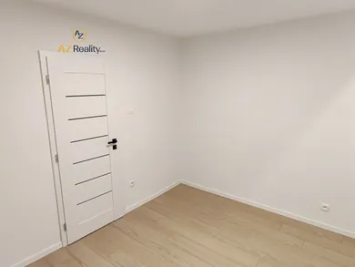 Na predaj 3-izbový byt, 62 m², Komárno, Rákocziho