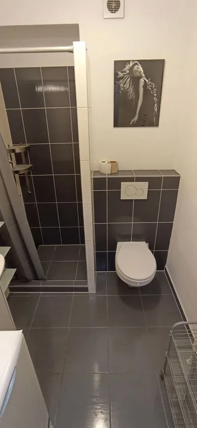Na prenájom 1-izbový byt, 32 m², Bratislava-Rača, Na pasekách