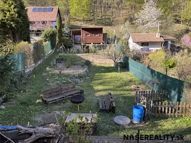 Działki na sprzedaż, Modra · €47 500