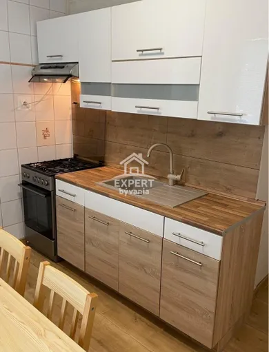 Квартири на продаж, 2-кімнатні, Prievidza · €95 000