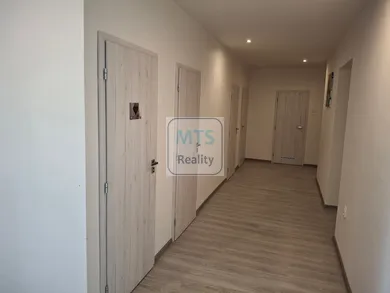 Na prenájom komerčné, 25 m², Martin, Škultétyho