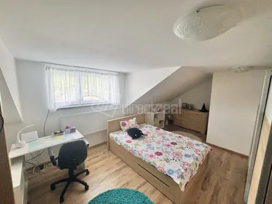 Na predaj dom, 290 m², Žilina