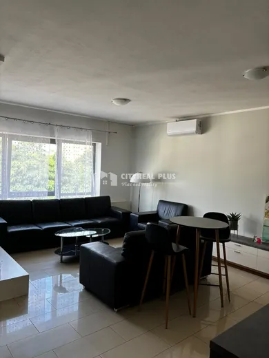 Na prenájom byt v Nové Zámky · €550 · Dokončené