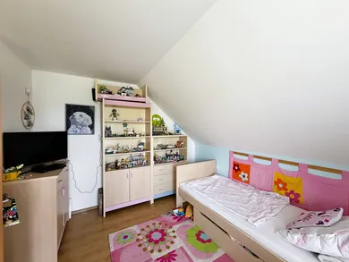Na predaj 4-izbový dom, 141 m², Malacky, Jozefa Kubinu