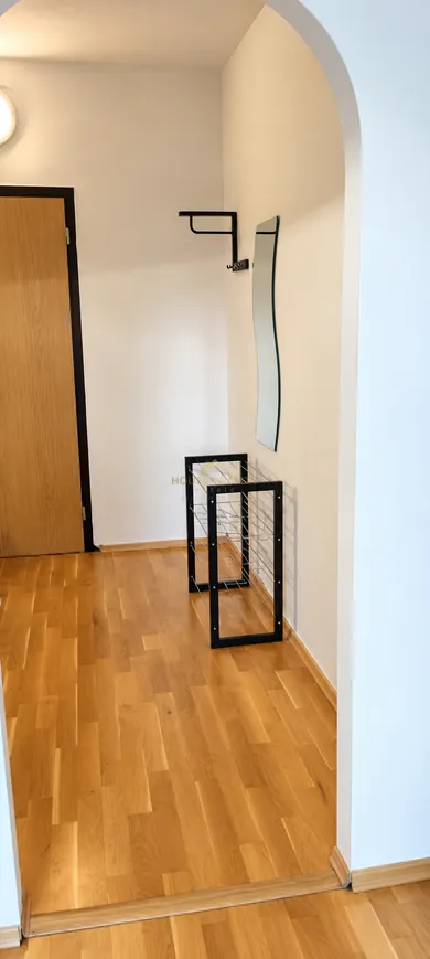 Na prenájom 1-izbový byt, 26 m², Bratislava-Dúbravka, Repašského