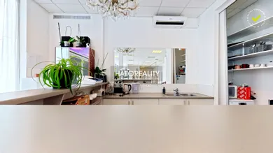 Na prenájom komerčné v Bratislava-Ružinov · €2 143 · Čiastočná rekonštrukcia