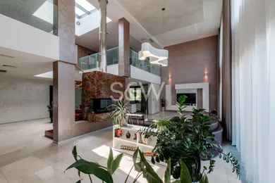 Na predaj dom, 400 m², Bratislava-Rača, Rostovská