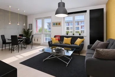 Mieszkania na wynajem, 3-pokojowe, Bratislava-Dúbravka · €800