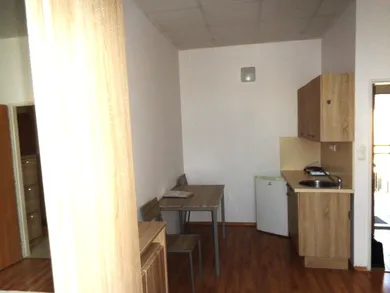 Na prenájom 1-izbový byt, 22 m², Banská Bystrica