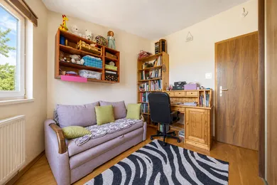 Na predaj 3-izbový byt, 80 m², Bratislava-Rača, Hubeného