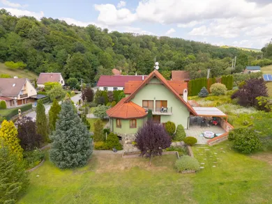 Na predaj dom, 570 m², Prietrž