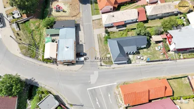 Na predaj komerčné, 200 m², Divín