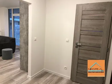 Na predaj 2-izbový byt, 52 m², Bratislava-Ružinov, Nevädzová