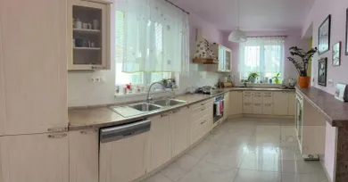 Domy na predaj 4-izbový, Malacky · €360 000