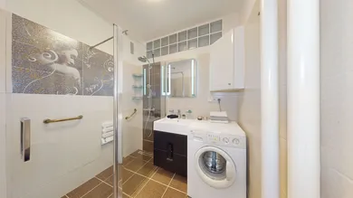 Na predaj 2-izbový byt, 52 m², Bratislava-Ružinov, Narcisová