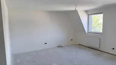 Na predaj 1-izbový byt, 40 m², Košice-Sídlisko KVP, Trieda KVP