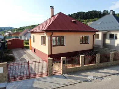 Domy na sprzedaż, 3-pokojowe, Liptovský Mikuláš · €249 000