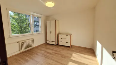 Apartments for sale, 3-room in Bratislava-Dúbravka · €234,990