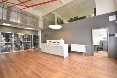 Коммерческие помещения в аренду, Bratislava-Ružinov · €2 540
