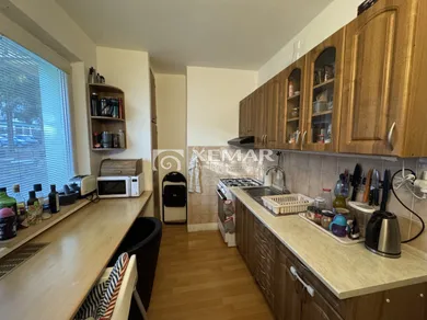 Na predaj 2-izbový byt, 50 m², Banská Bystrica