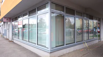 Na predaj komerčné, 80 m², Senec, Kysucká