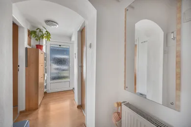 Na predaj 3-izbový dom, 73 m², Bratislava-Podunajské Biskupice