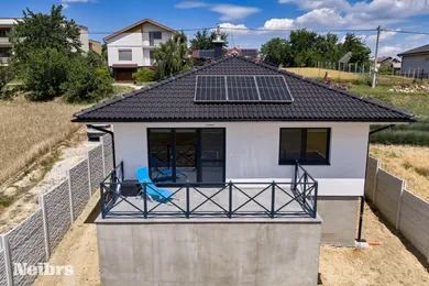 Na predaj 4-izbový dom, 98 m², Pastuchov