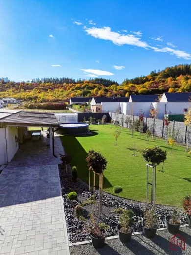 Na predaj 4-izbový dom, 158 m², Fintice, Kanašská