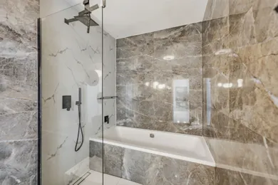 Na predaj 3-izbový byt, 70 m², Trnava, Trnava / Halenárska