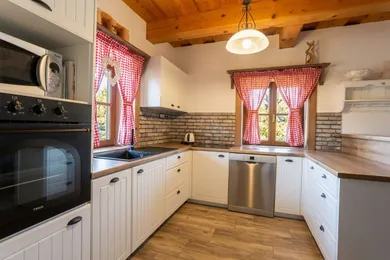 Na predaj 4-izbový dom, 40 m², Očová