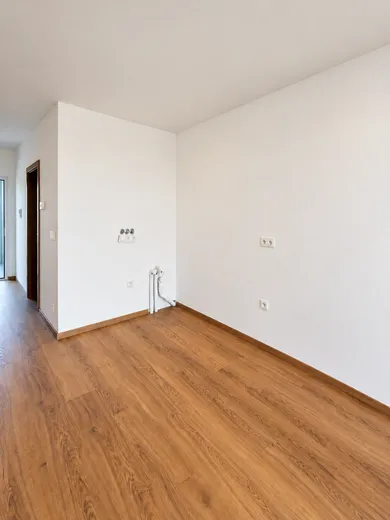 Na predaj 1-izbový byt, 45 m², Piešťany, ""
