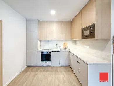 Byty na prenájom 2-izbový, Prievidza · €570
