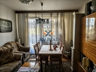 Mieszkania na sprzedaż, 3-pokojowe, Žilina · €229 990