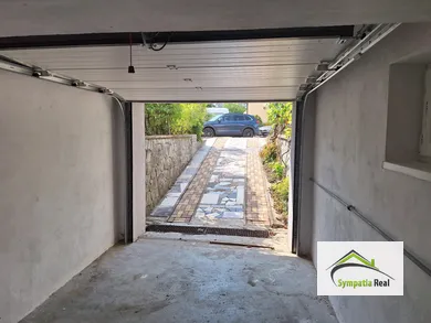 Na predaj 6-izbový dom, 180 m², Žilina, Riečna