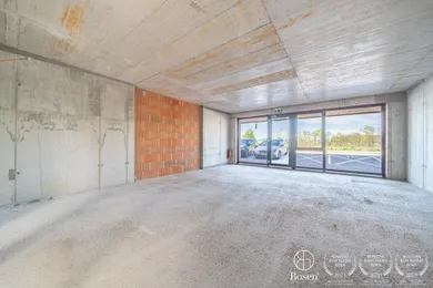 Na predaj objekt, 55 m², Bratislava-Ružinov, Ivanská cesta
