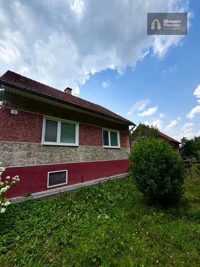 Na predaj dom, 747 m², Lopušné Pažite