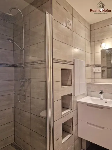 Na prenájom 1-izbový byt, 31 m², Prešov, Prostějovská