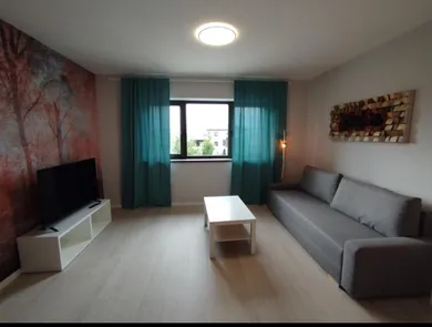 Na prenájom 2-izbový byt, 53 m², Šamorín, Obilná